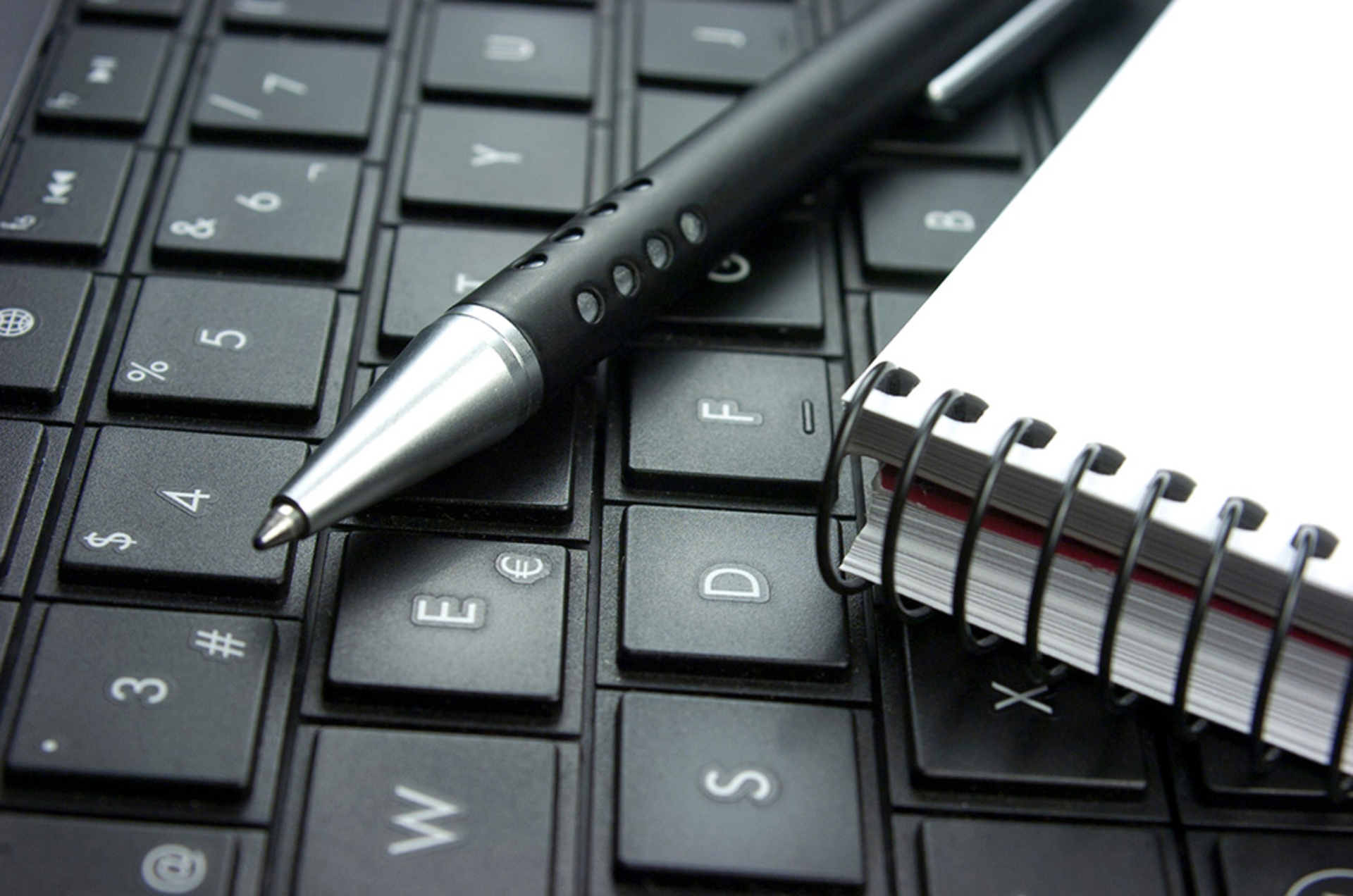 Kontaktformular bei Braun Elektroteam GmbH in Fuldatal